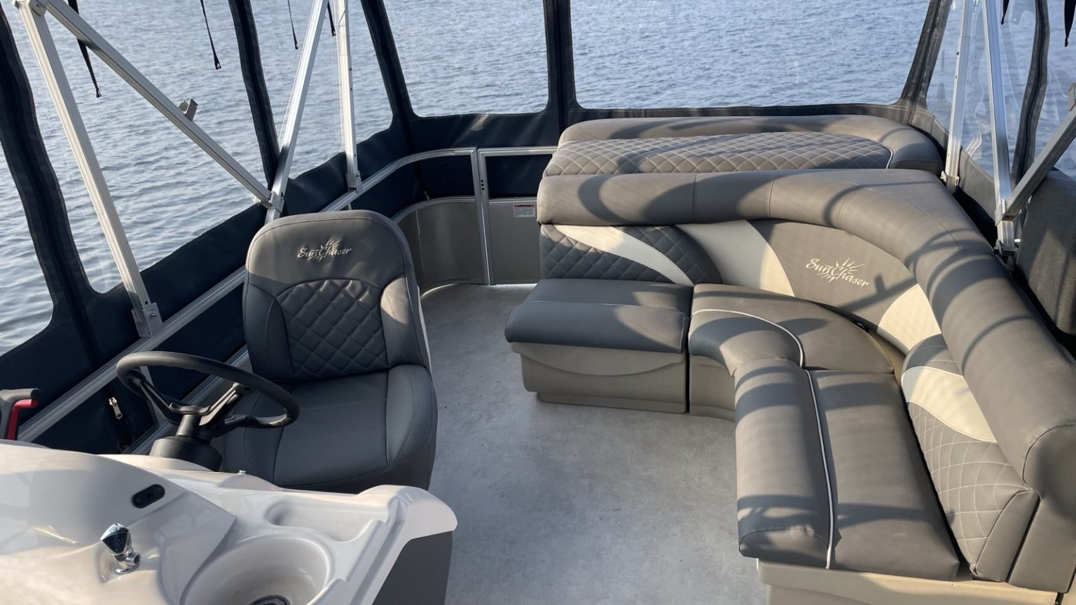 Mini - Loungefloß, 15 PS, führerscheinfrei